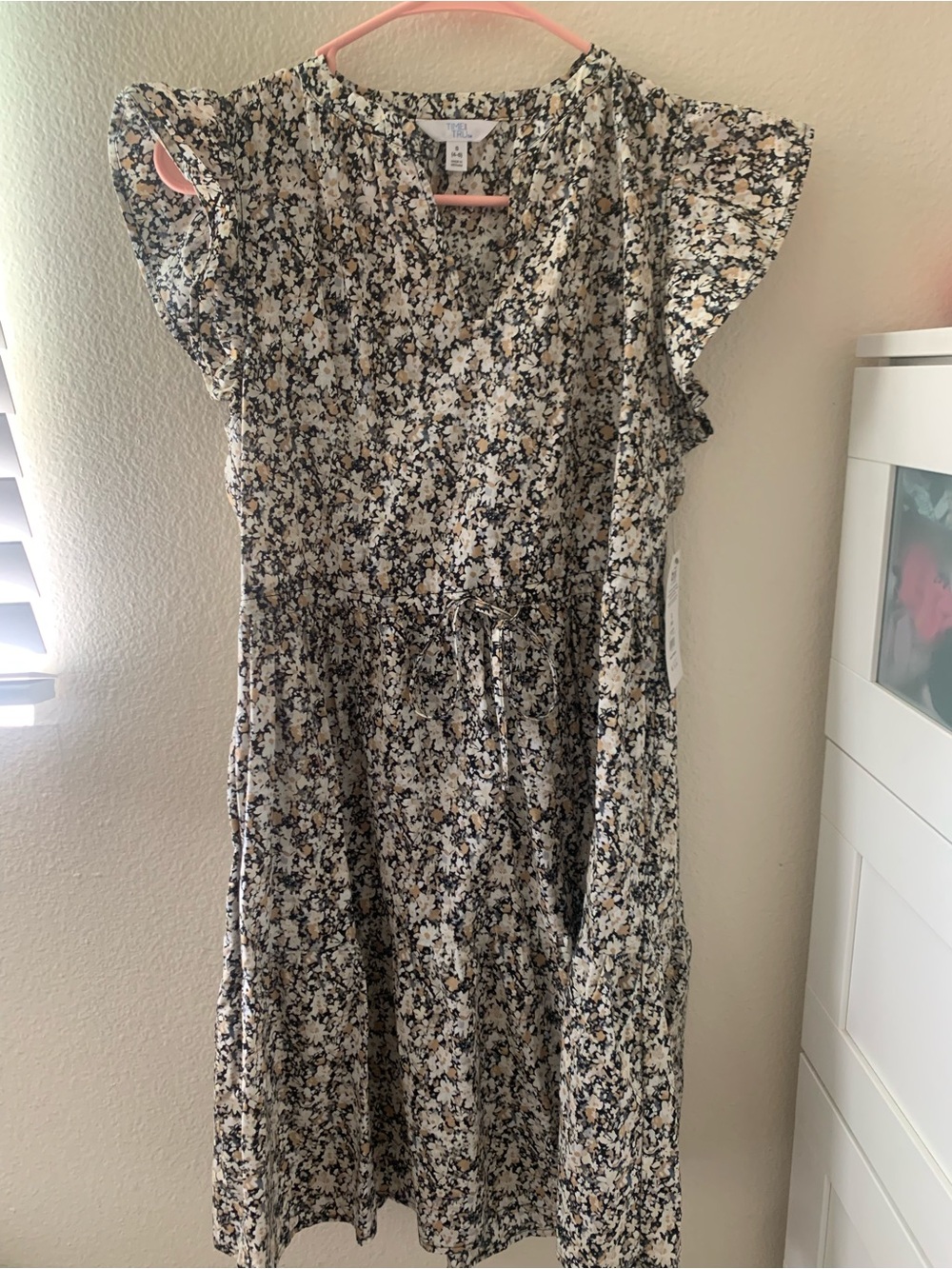 Women’s Floral Cream and Black Tie-Waist Dress